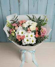 Букет цветов из:  Розы, Лизиантусы и Хризантемы #REPLACE_PRED# Конобеево