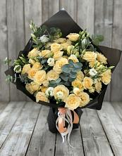Букет цветов из:  Розы и Лизиантусы в Конобеево