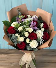 Букет цветов из:  Розы и Альстромерии в Конобеево