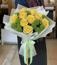 Букет цветов из:  Хризантемы и Розы в Конобеево