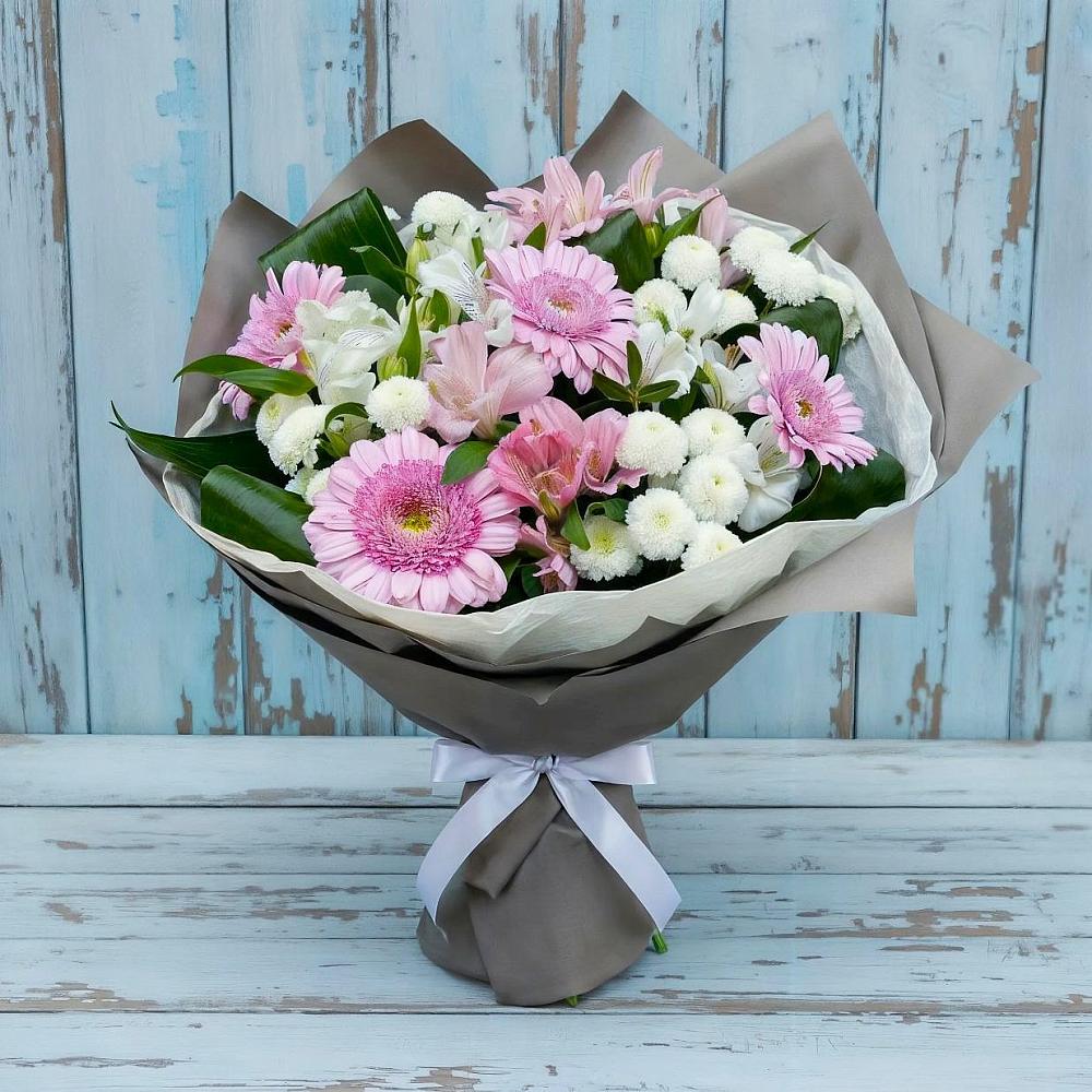 Букет цветов из: Герберы, Альстромерии и Хризантемы в Конобеево